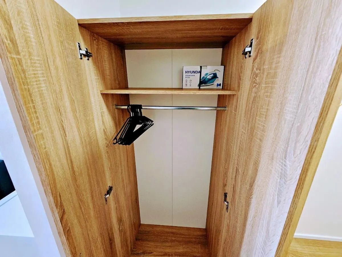 Apartmán Live-Inn Prague Cozy Suite For 1-4 Guests, 20 Mins To Center, Lift, Gym, Reception, Parking, Roof Terrace, Game & Party