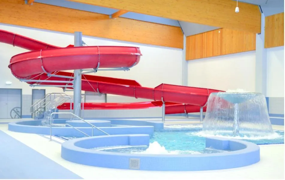 Live-Inn Prague Cozy Suite For 1-4 Guests, 20 Mins To Center, Lift, Gym, Reception, Parking, Roof Terrace, Game & Party